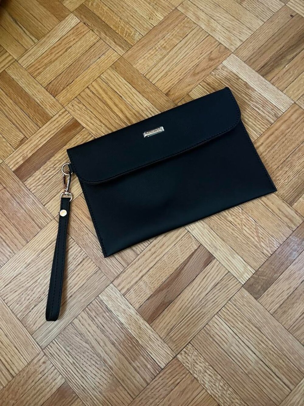 Bagadore Black Wristlet Clutch